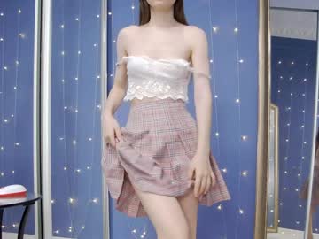 girl
        kriskras__ cam image #724424