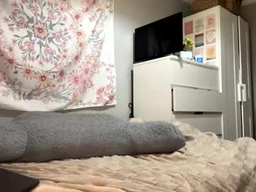 girl
        loveamber444 cam image #4150923