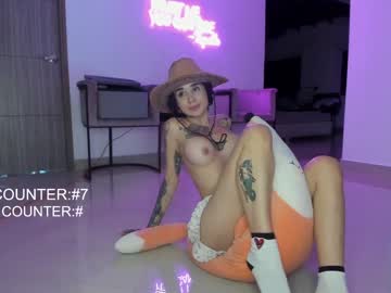 girl
        lonelly_lolly98 cam image #2298120