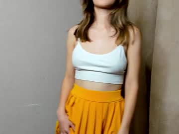 girl
        gloria_mooree cam image #1535136