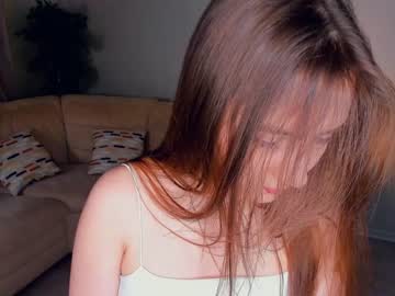 girl
        engelellick cam image #2512508