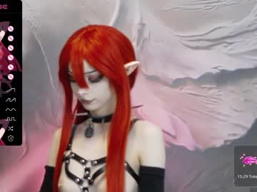 girl
        xenomy cam image #2261866