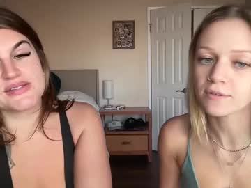couple
        laineexjade cam image #3819670