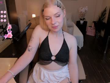 girl
        heilyjia cam image #3214757