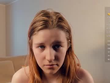 girl
        silviaharkey cam image #4129063