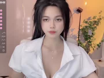 girl
        cindysweetasian cam image #2141031