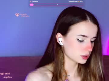 girl
        _0hitsme cam image #3490802