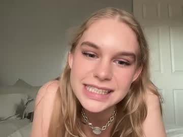 girl
        alexkelseyxox cam image #4438523