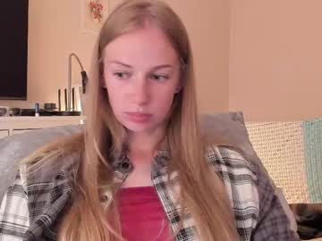 girl
        magic_couple13 cam image #4637533