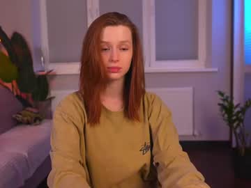 girl
        toxl cam image #4451579