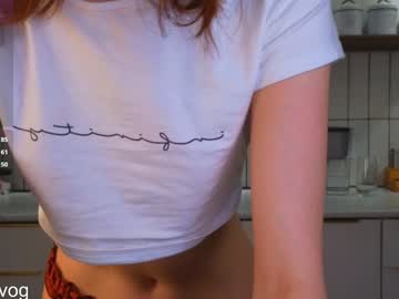 girl
        delorathecookie cam image #4016342