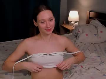 girl
        fannyboozer cam image #4079371