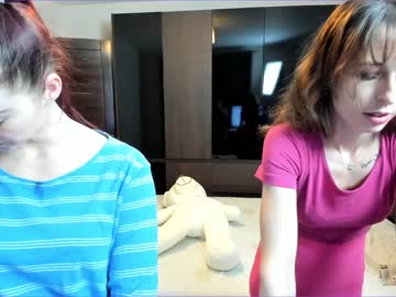 girl
        zt0_ cam image #2354387