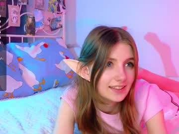 girl
        cute_fox_girl cam image #2764280