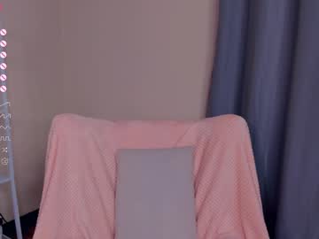 girl
        your_desssert cam image #3922831