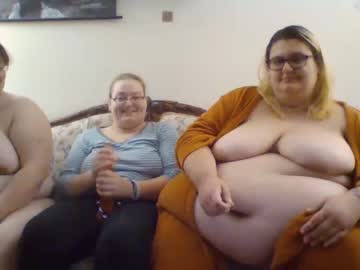 couple
        cutetea_time cam image #113995
