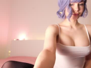 girl
        reei__ cam image #1335494