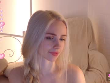 girl
        alissa_wxw cam image #3131450