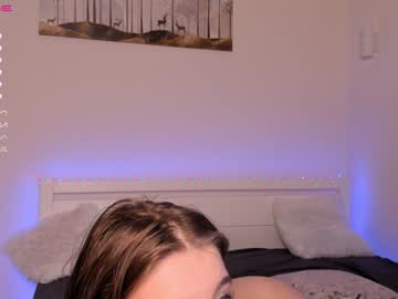 girl
        w0wgirls cam image #272909