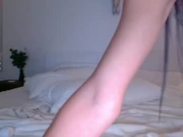 girl
        scarlettxoxo4 cam image #4626084