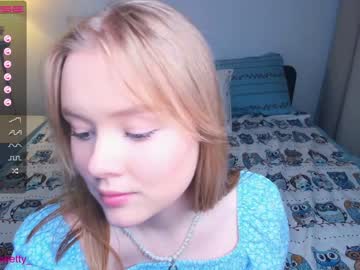 girl
        sun_shiiine cam image #1048245