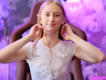 girl
        angeellina cam image #1567859