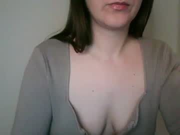 girl
        naughtysubgal cam image #503582