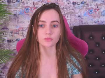 girl
        angelina_new cam image #2366594