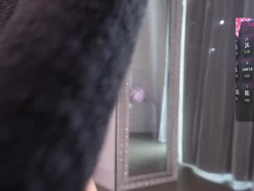 girl
        mysticxkitty cam image #3058407