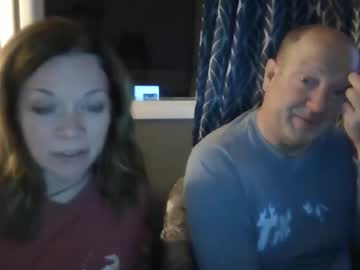 couple
        badchoices75 cam image #3684191