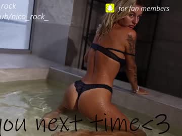 girl
        nica_rock cam image #1915523