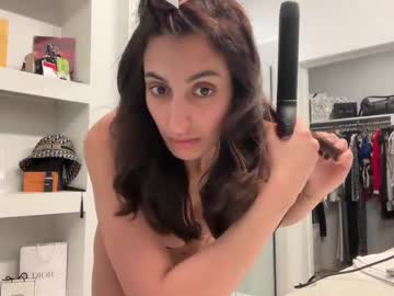 girl
        camiliakxoxo cam image #3920189