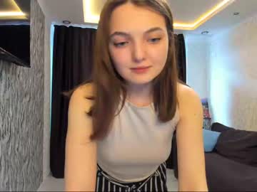 girl
        okayleksi cam image #814143