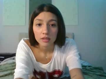 girl
        nanivss cam image #3649937