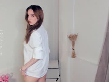 girl
        love_lovess cam image #1621901