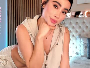 girl
        abie_owen cam image #2637755