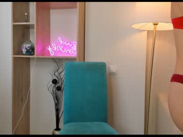 girl
        fontyfall cam image #1935831