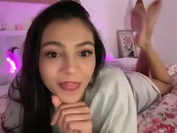girl
        keirasworld cam image #4539588