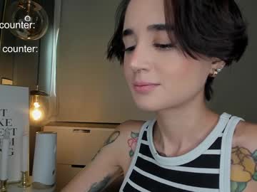 girl
        lonelly_lolly98 cam image #3148907