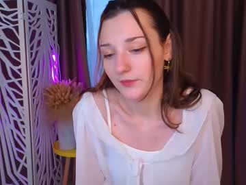 girl
        nikol0ll cam image #4181239