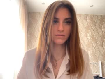 girl
        odelinabain cam image #4464731