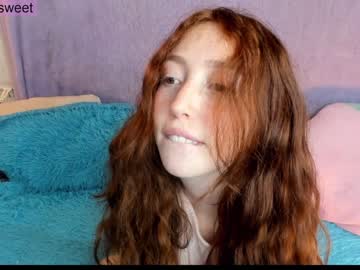 girl
        niilaa cam image #2044333