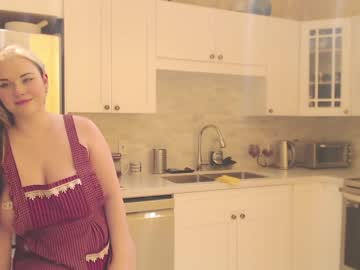 girl
        iammisstery cam image #2169052
