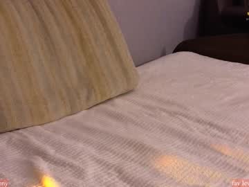 girl
        katyskinny cam image #2602420