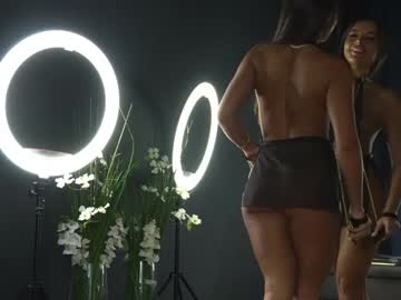 girl
        alexxiskye cam image #4019096