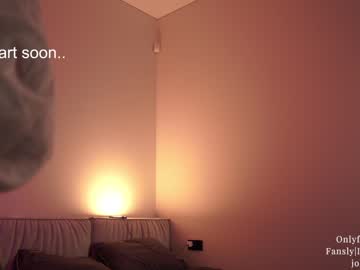 girl
        ms_seductive cam image #1185842