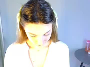 girl
        tessacutie cam image #4019265