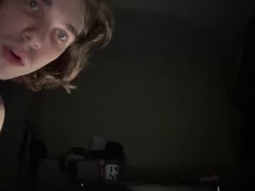 couple
        newfaceinhell33 cam image #1808110