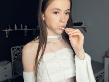 girl
        thirst_to_love cam image #3076228