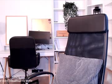 girl
        webcamrecording cam image #1810488